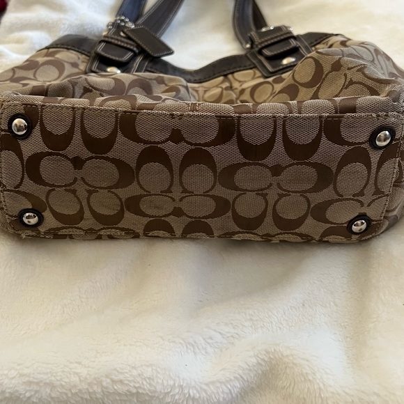 11 inch length 15 inch width. Coach shoulder bag, brown, light brown, tan color - Picture 2 of 8